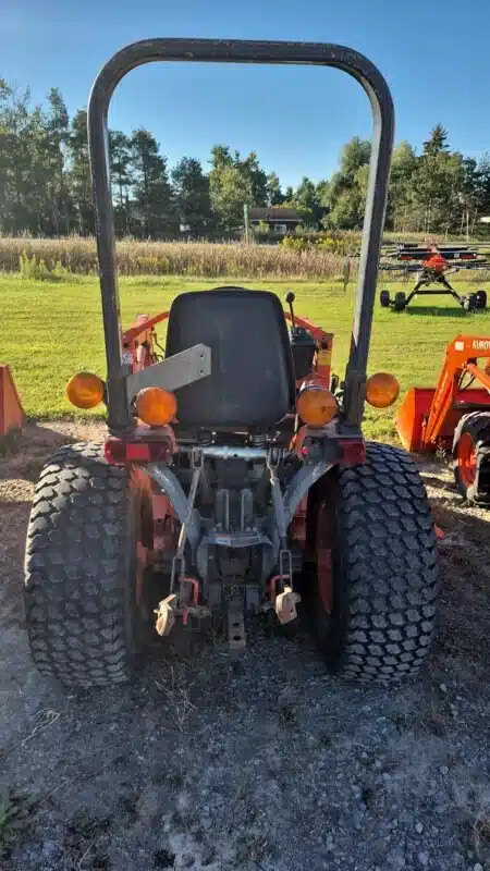 2004 Kubota B7510HSD