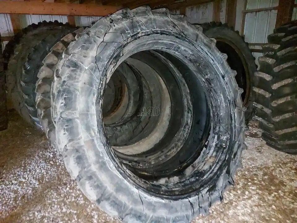  Kleber 12.4R52