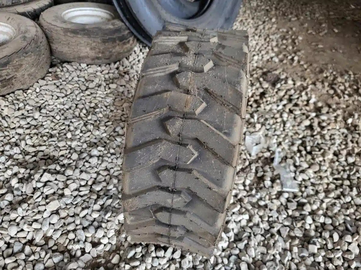  Marcher 23x8.50 12