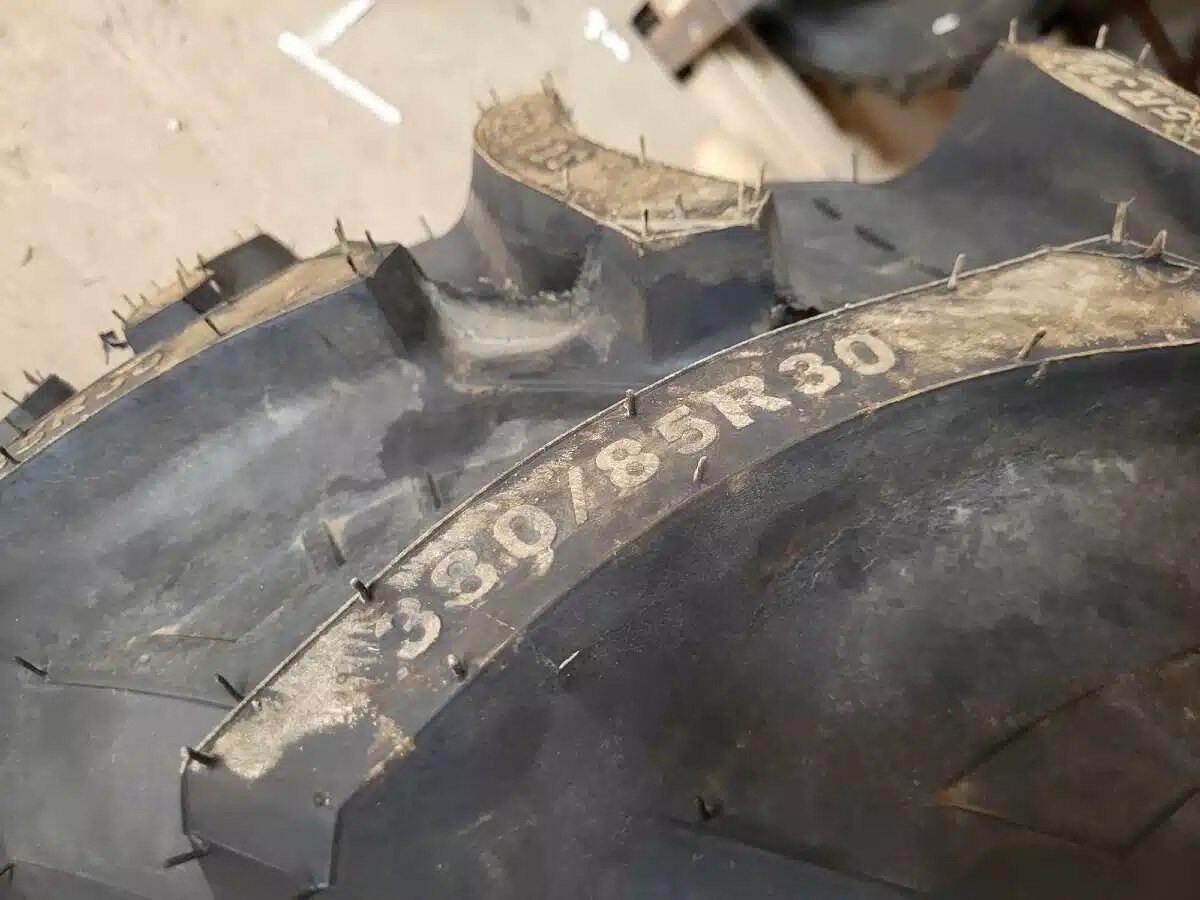 Petlas 380/85R30