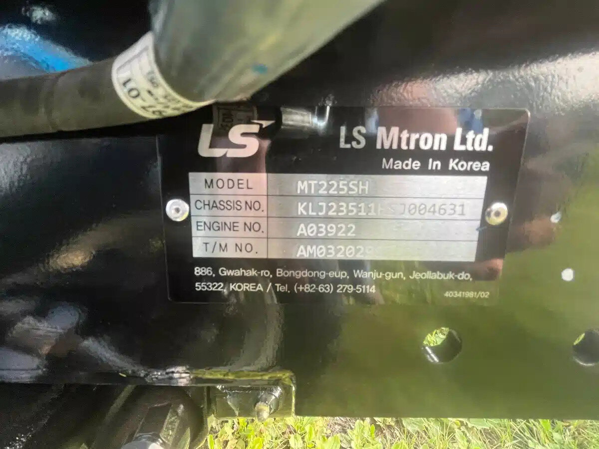 2025 LS Tractor MT225S