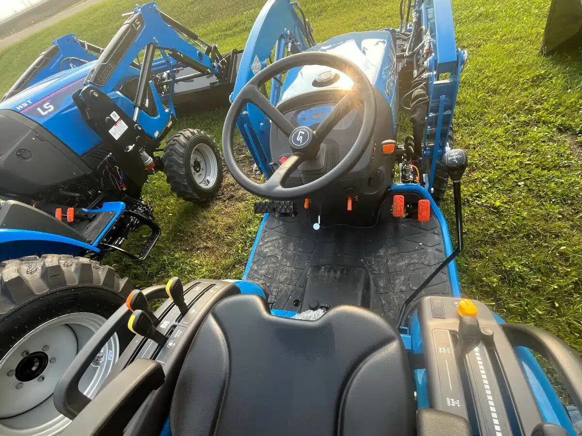 2025 LS Tractor MT225S