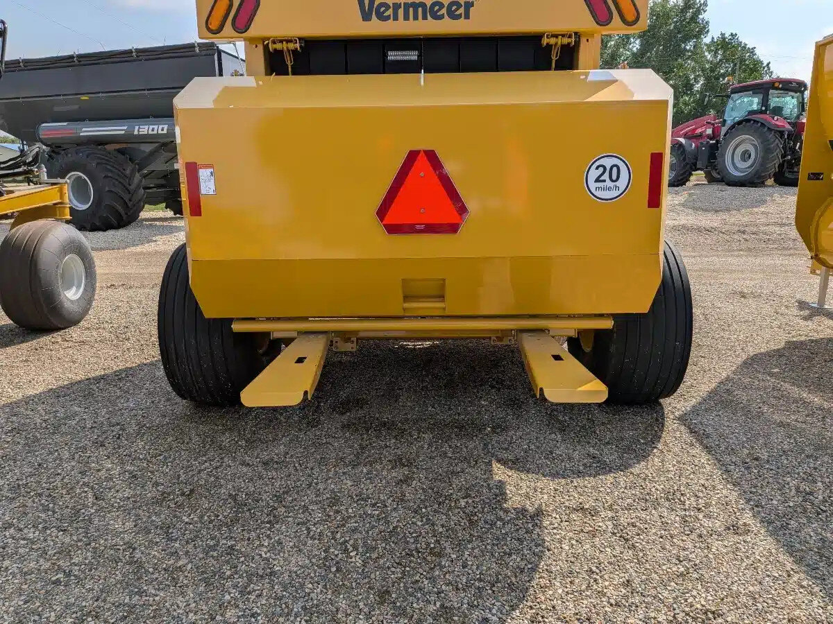 2026 Vermeer 605S Rancher