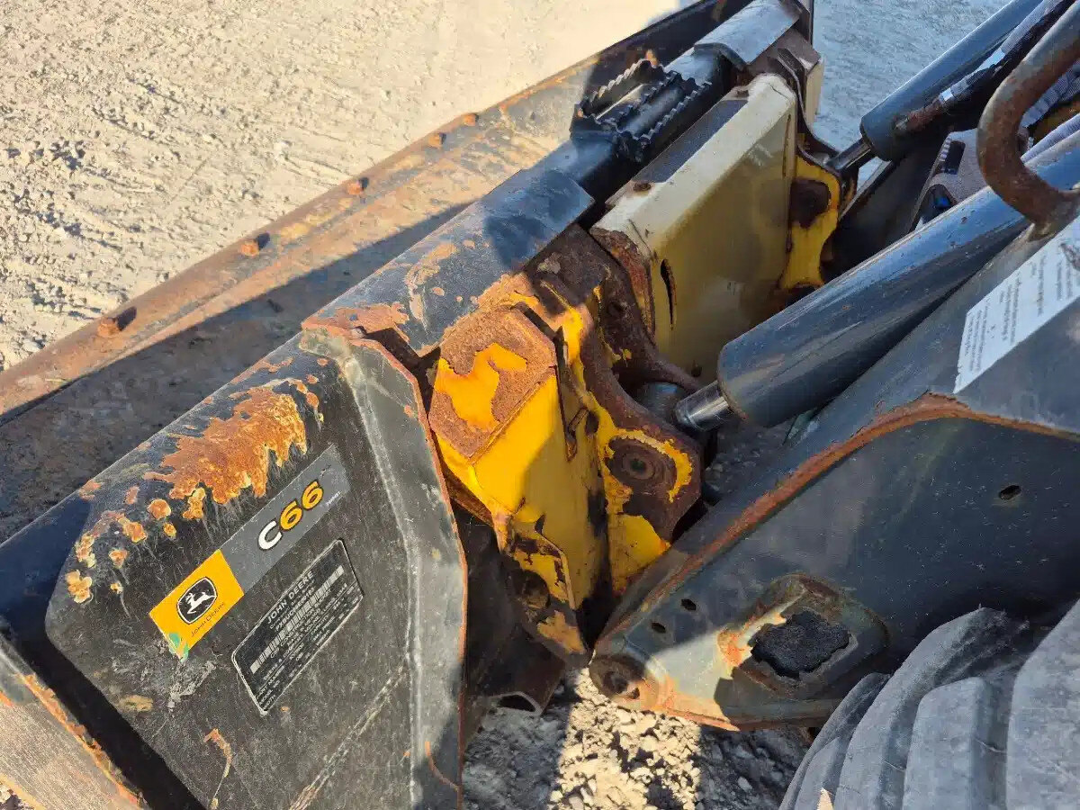 2022 DEERE 318G