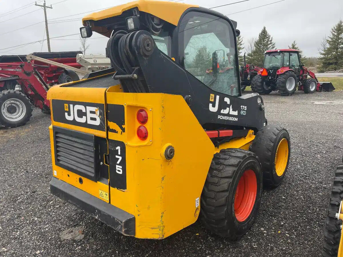 2016 JCB 175