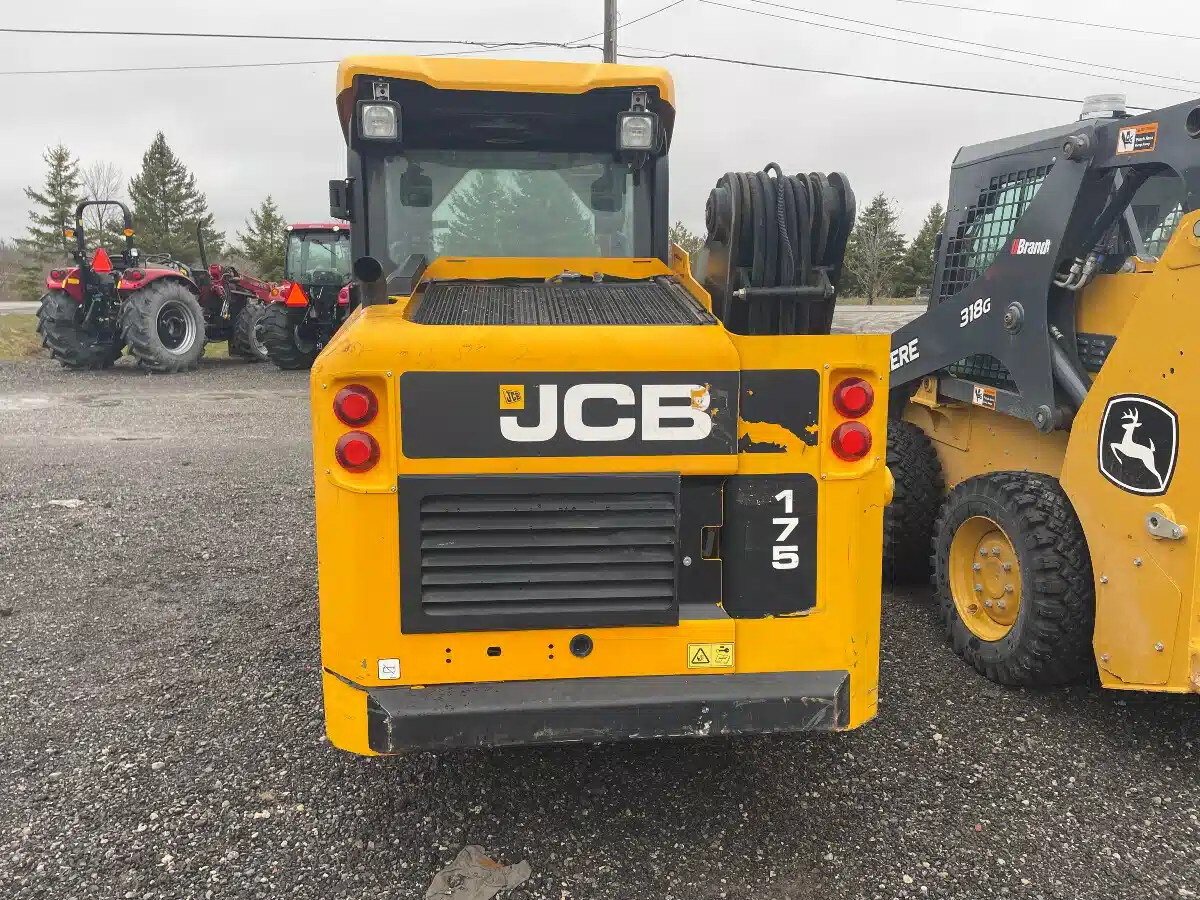 2016 JCB 175