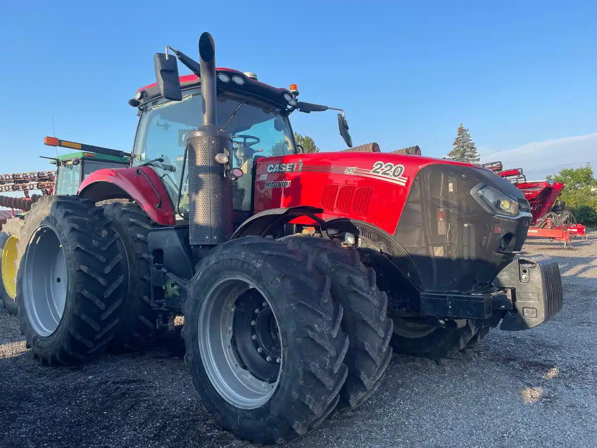 2023 Case IH MAGNUM220AFS