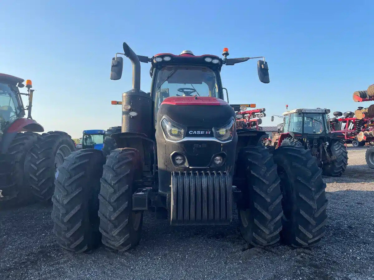 2023 Case IH MAGNUM220AFS
