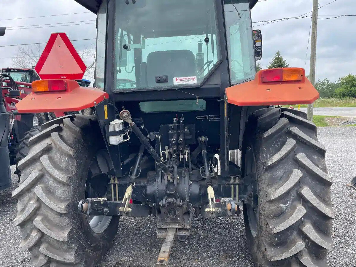 2007 Massey Ferguson 375
