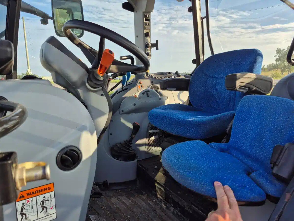 2014 New Holland T5.95