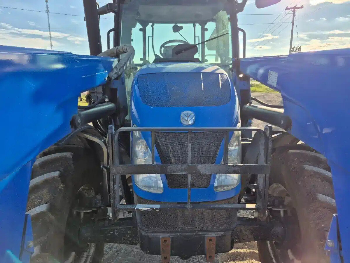 2014 New Holland T5.95