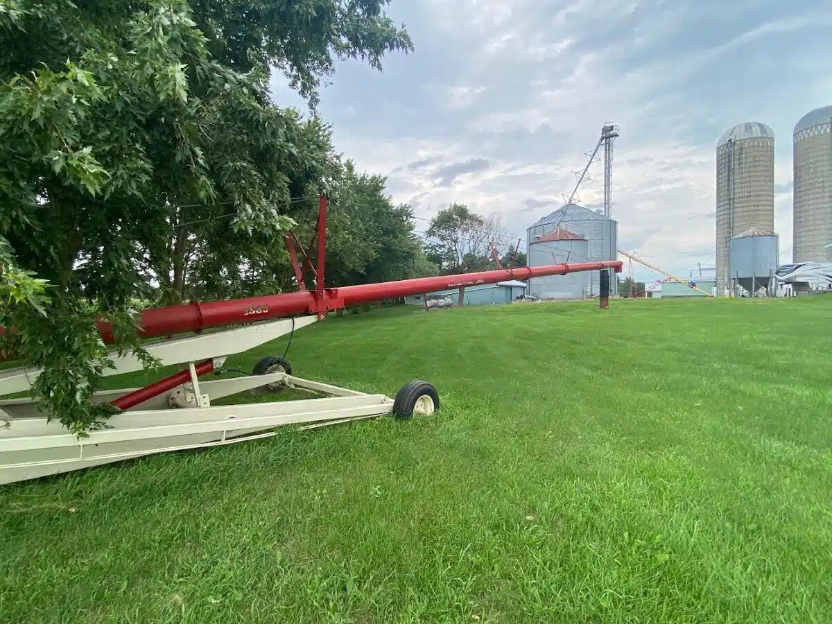 Farm King 1385
