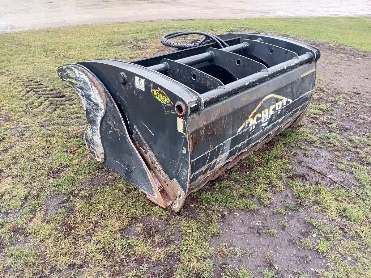 2017 Robert GMC190