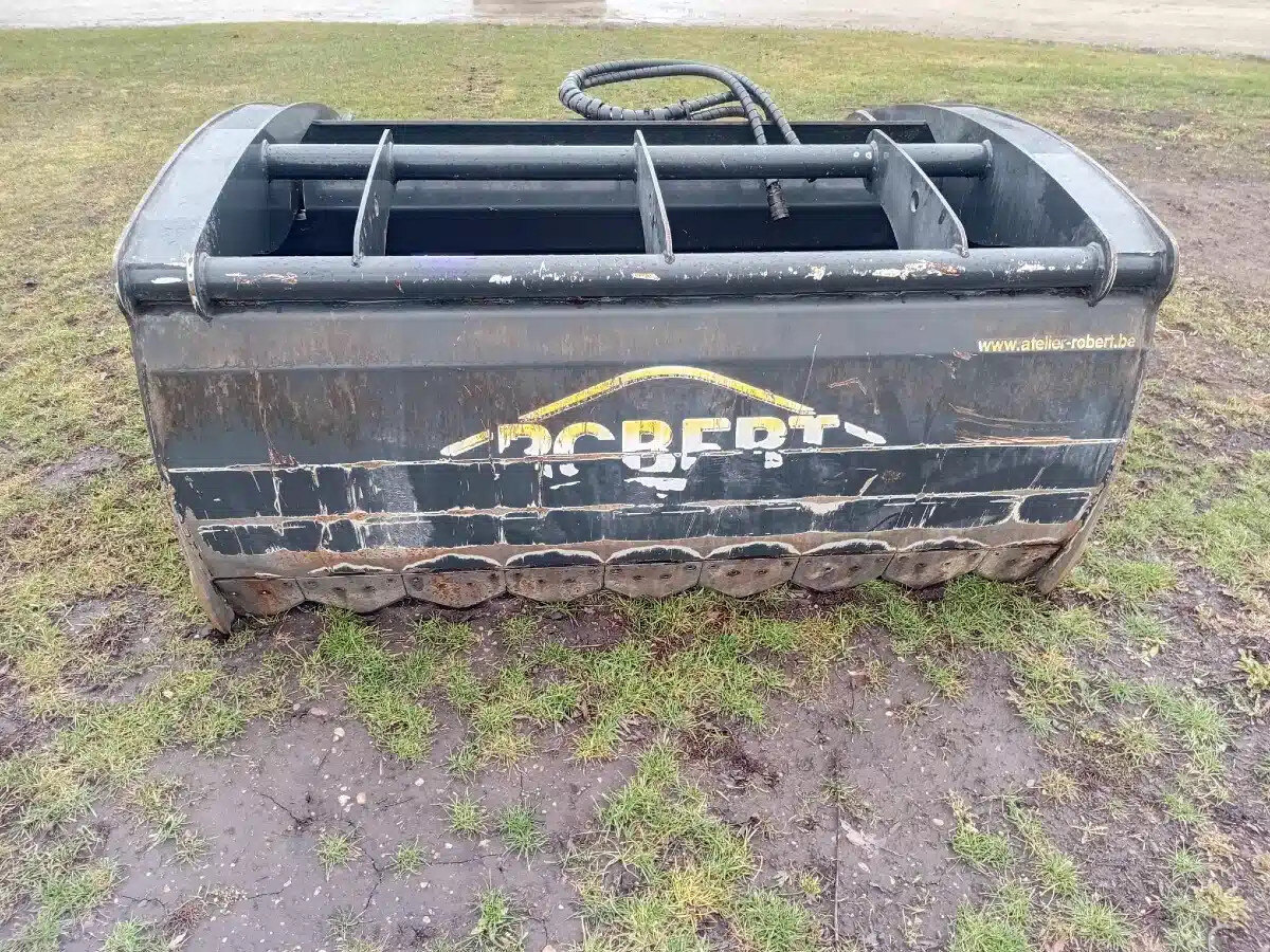 2017 Robert GMC190