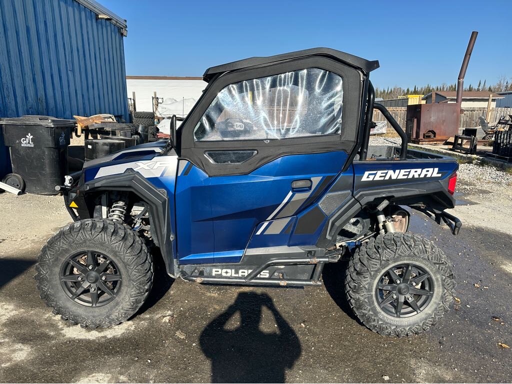 2020 Polaris Industries Polaris GENERAL® XP 1000 Deluxe Matte Navy Blue