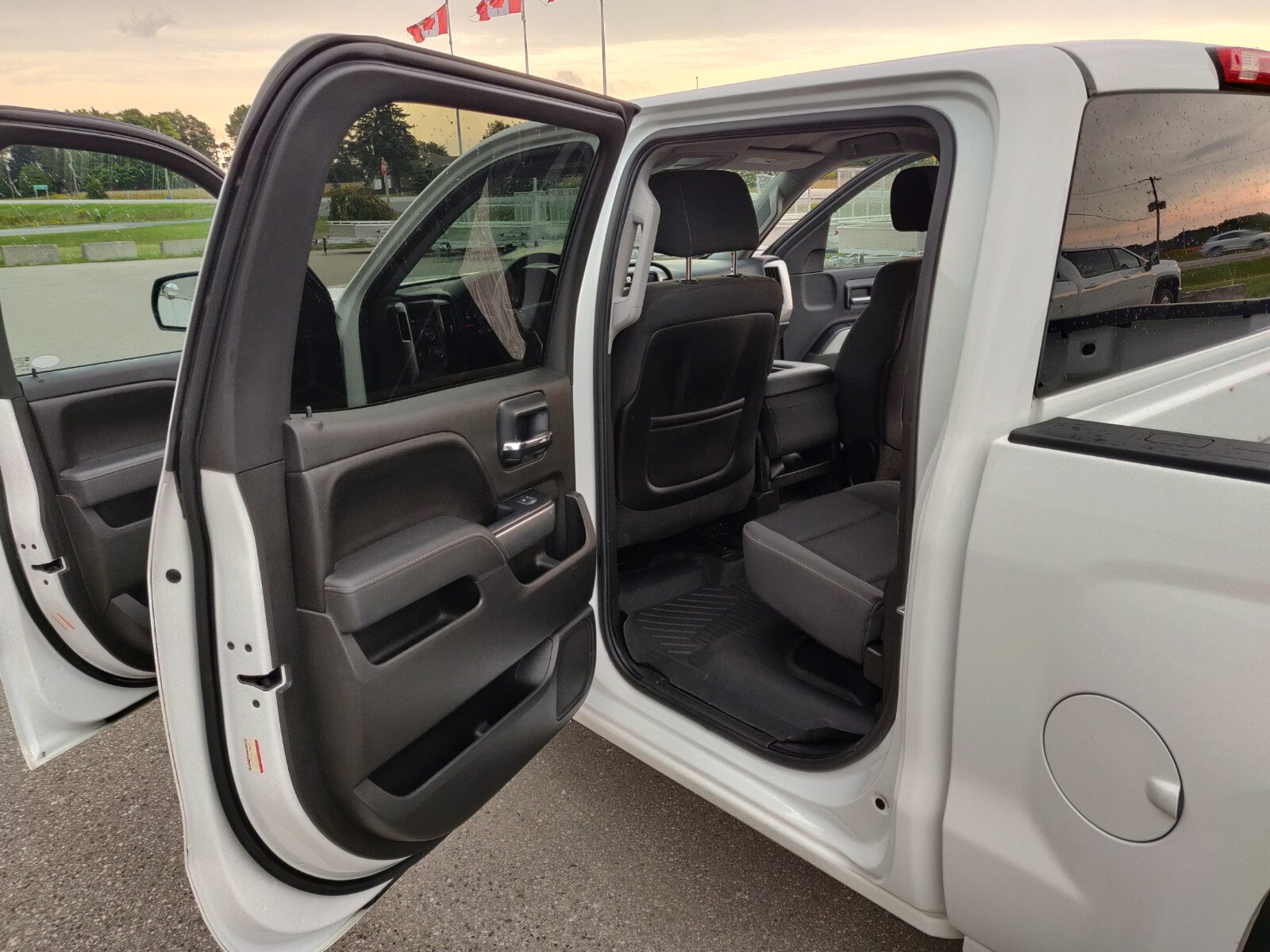 2015 Chevrolet Silverado LT 1500 4WD Crew