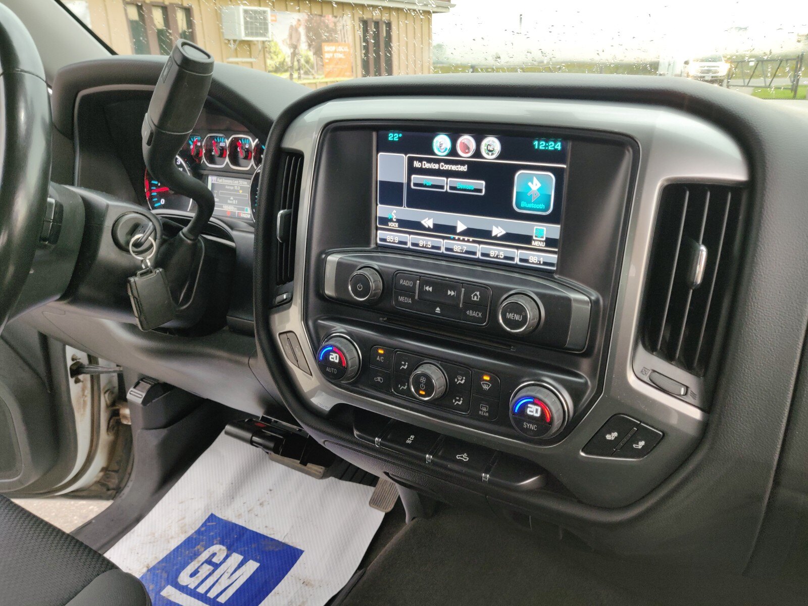 2015 Chevrolet Silverado LT 1500 4WD Crew