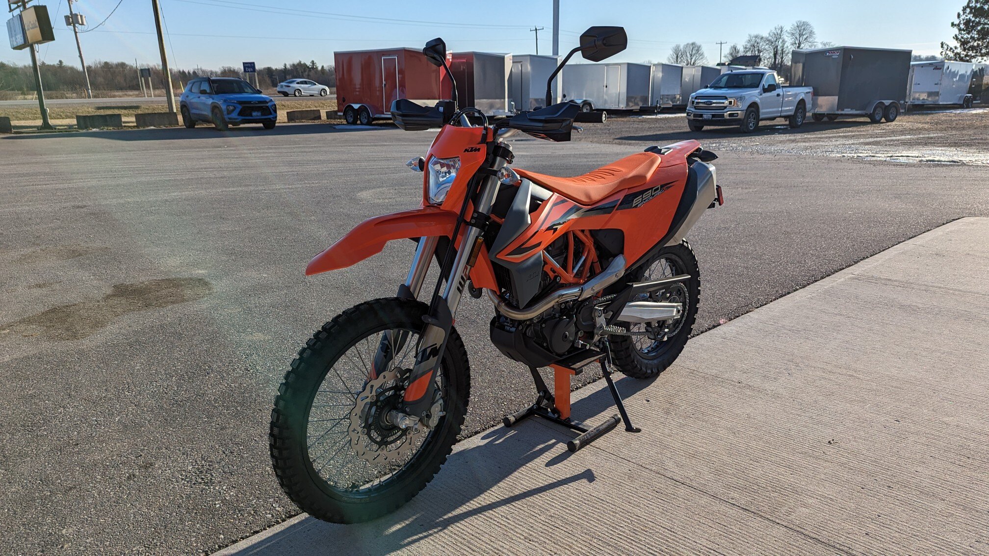 8993 1A2FC80E FDB7 4AE4 90AF 7E3EDD3950A9 D33faef1 B251 40e8 8409 4b326626afde