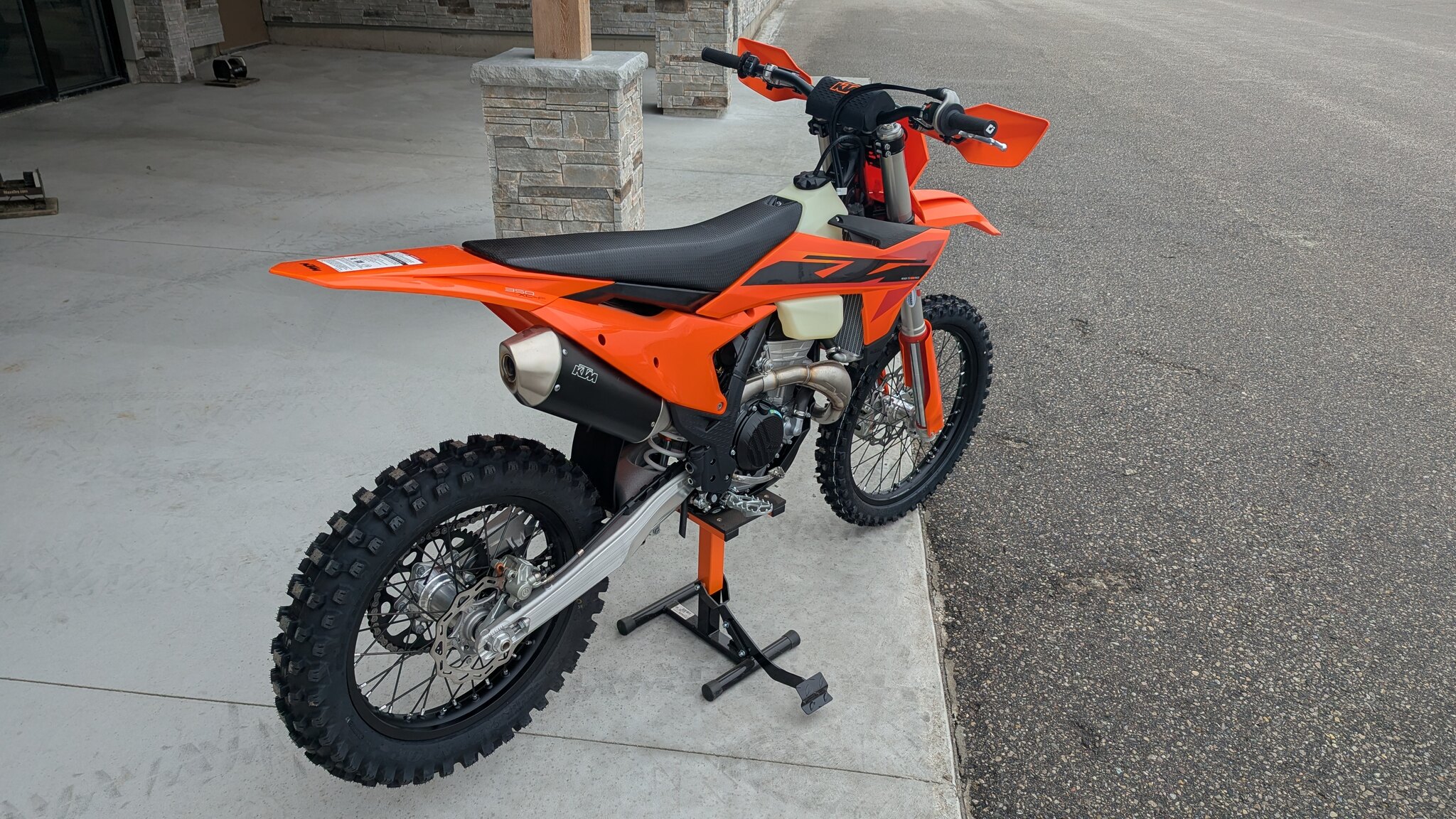 2025 KTM 350 XC F May/June Promo