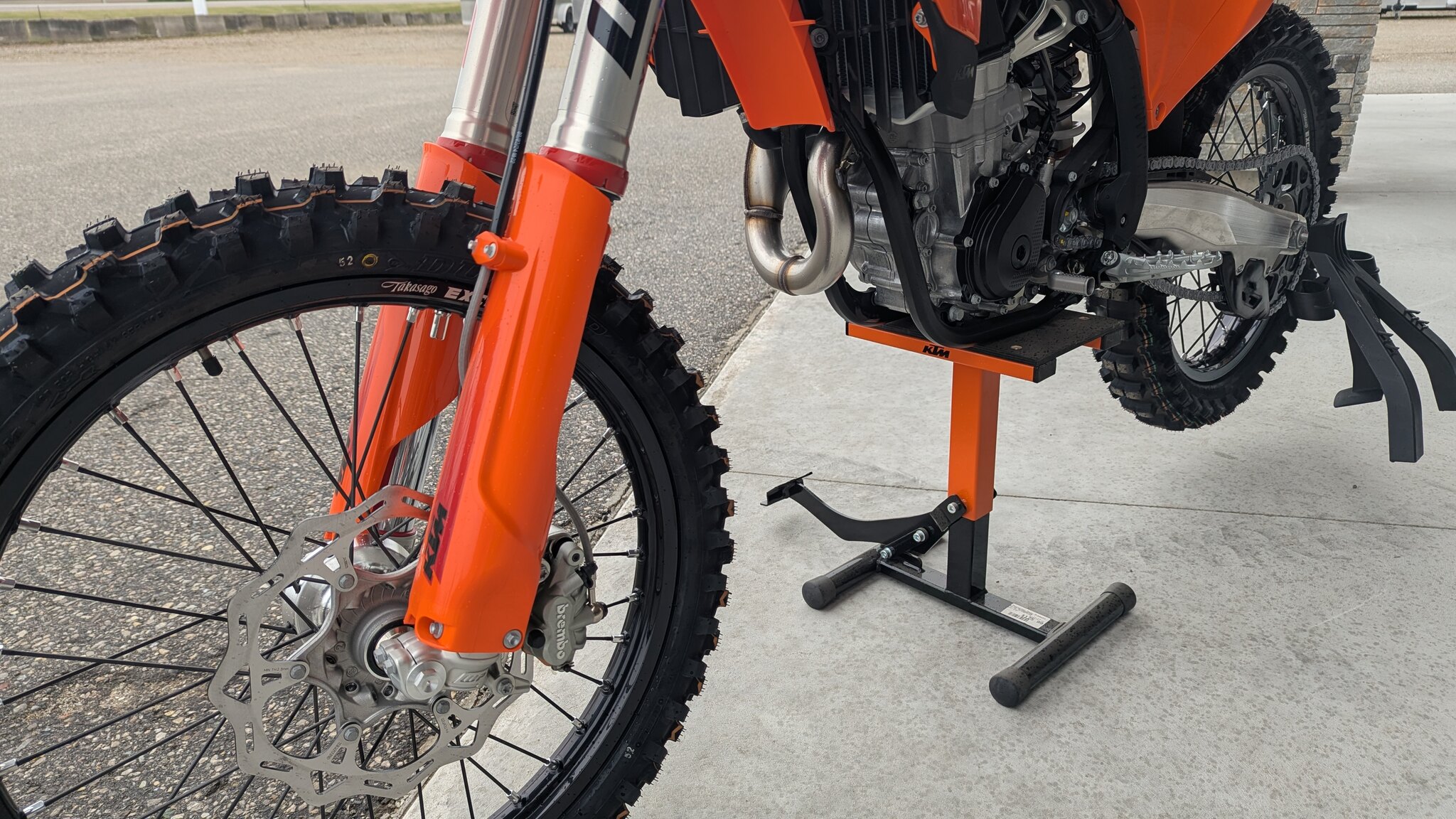 2025 KTM 450 SX F May/June Promo
