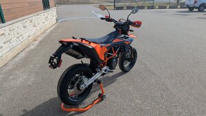 2026 KTM 690 SMC R May/June Promo