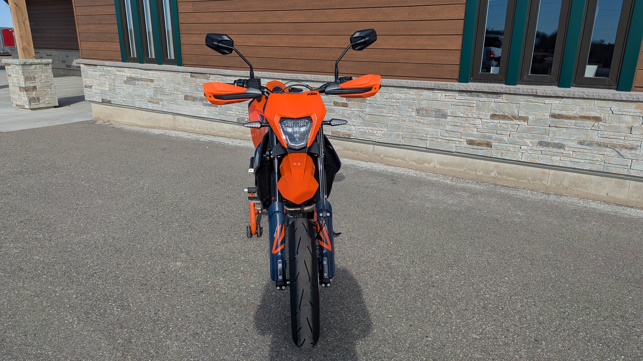 2026 KTM 690 SMC R May/June Promo