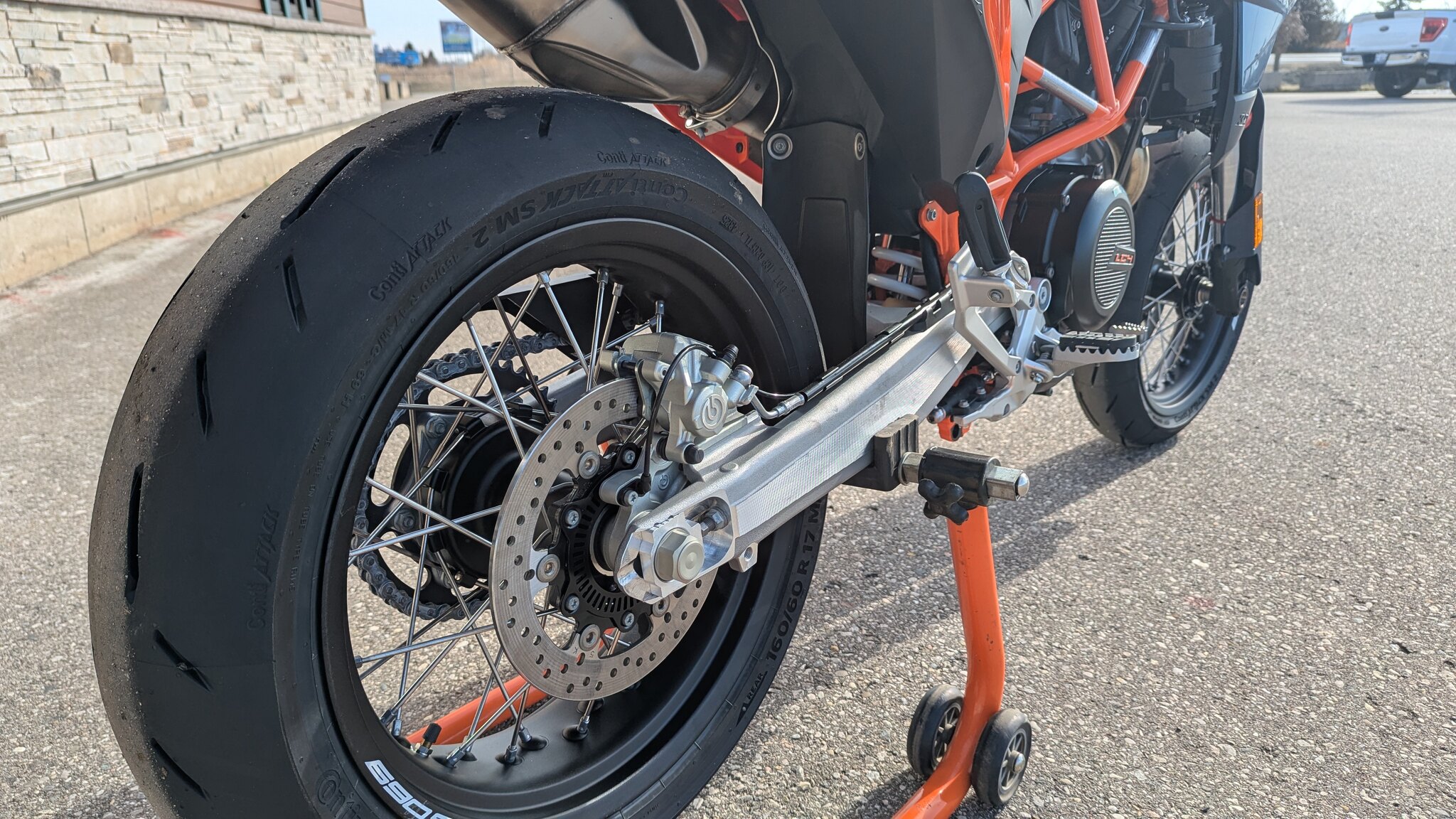 2026 KTM 690 SMC R May/June Promo