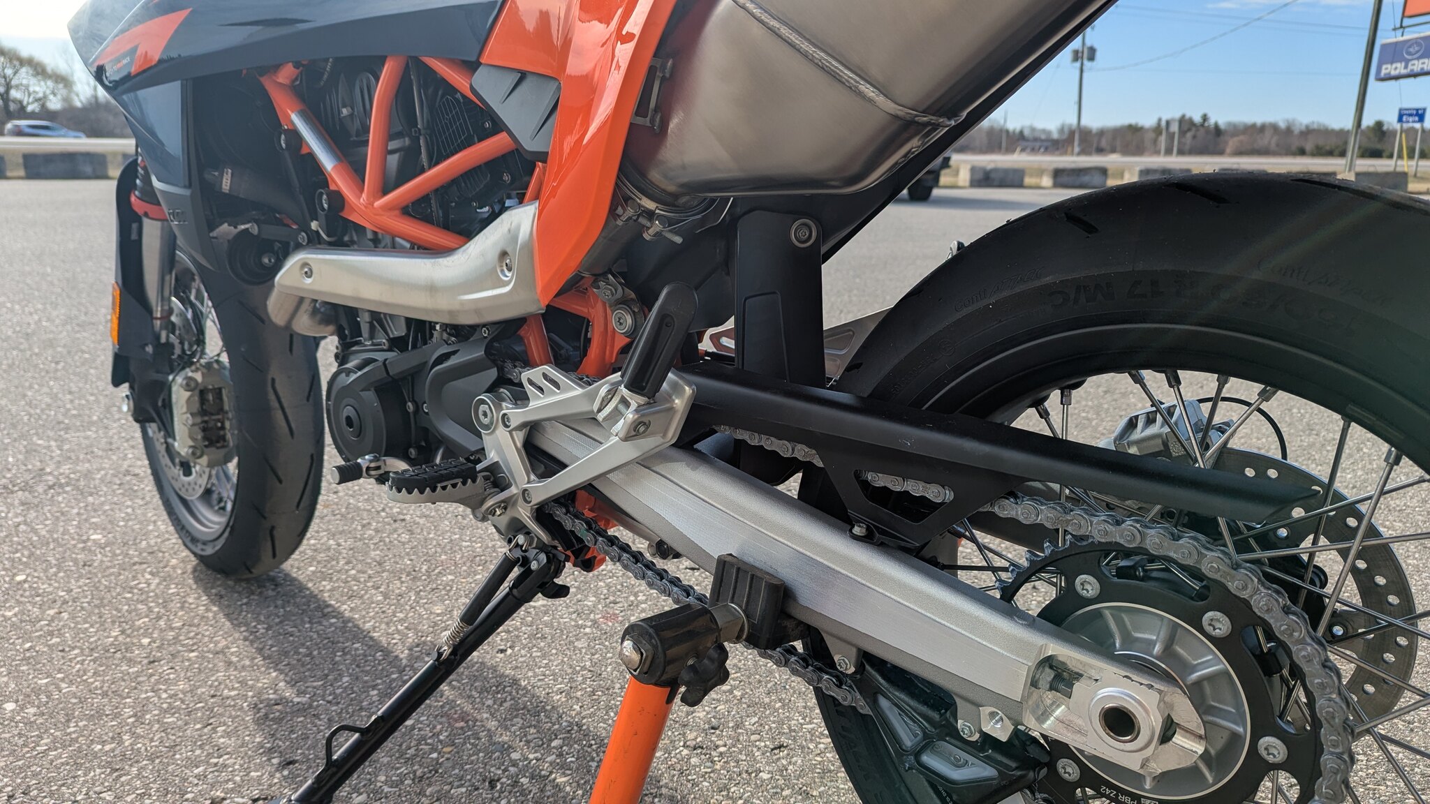 2026 KTM 690 SMC R May/June Promo