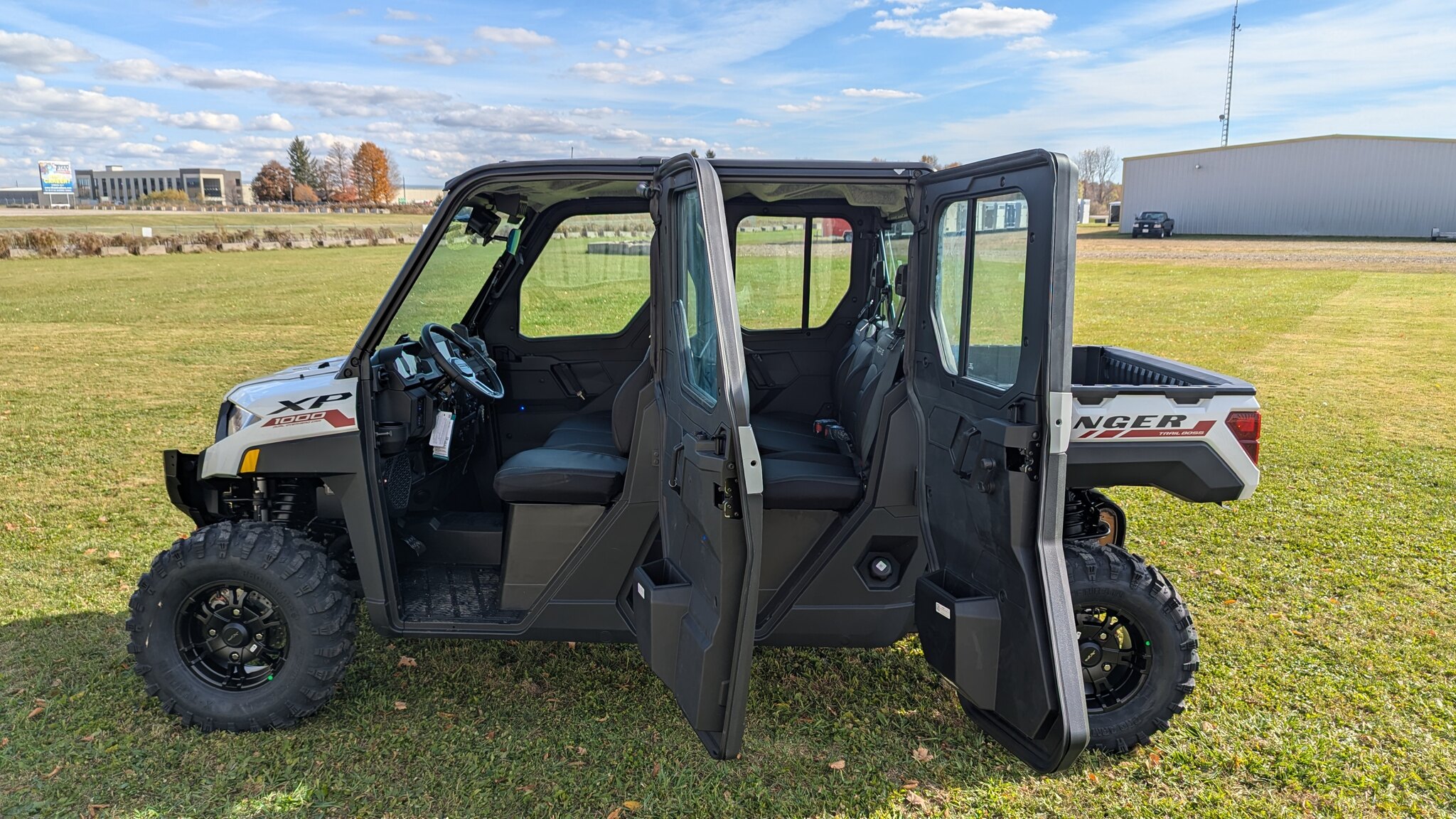 2025 Polaris Industries Ranger® Crew XP 1000 NorthStar Edition Trail Boss November Promo!