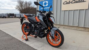 2023 KTM 200 Duke Silver May/June Promo