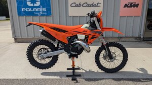 2025 KTM 150 XC W May/June Promo