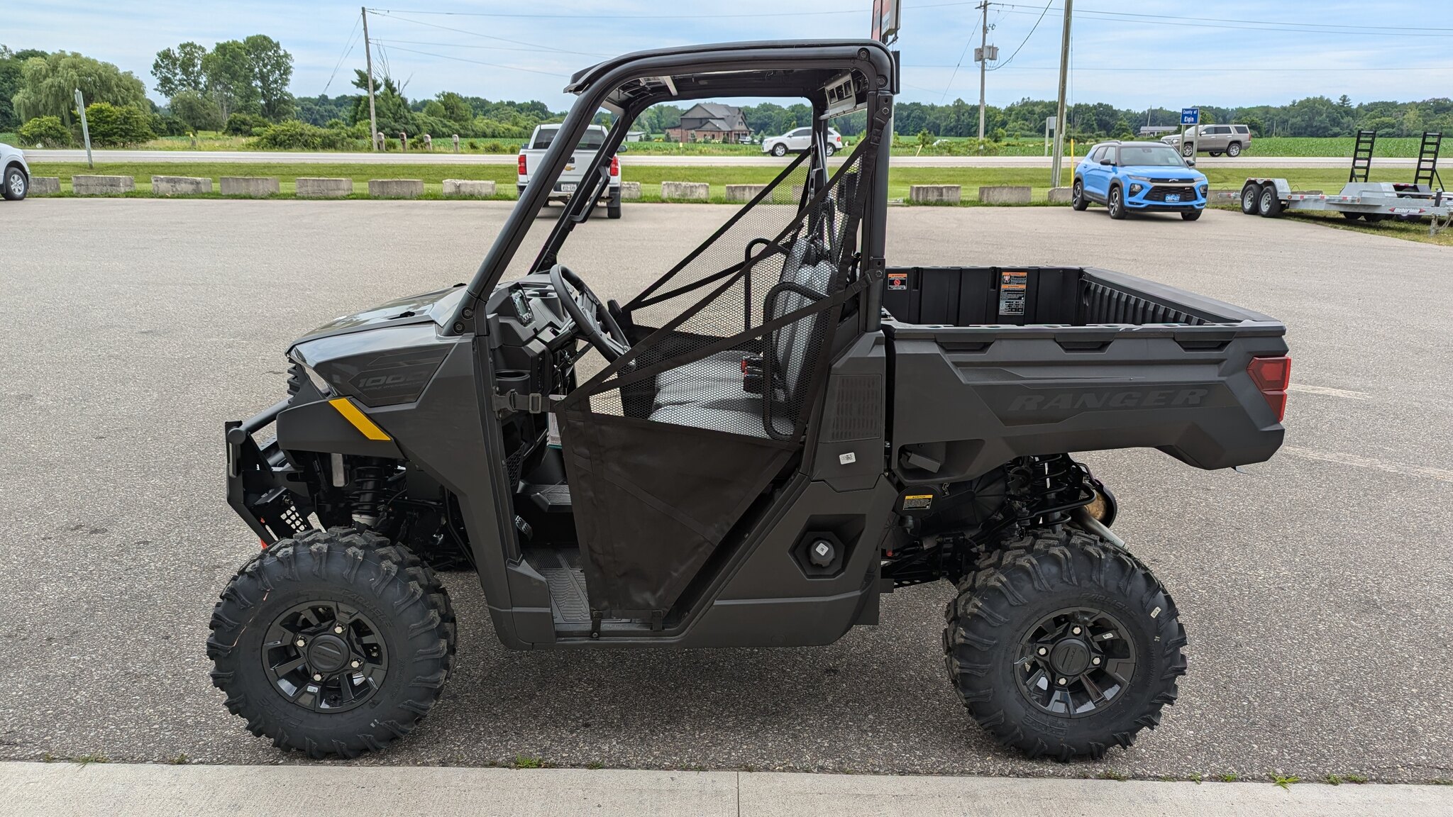 2025 Polaris Industries Ranger® 1000 Premium November Promo!