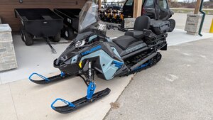 2026 Polaris TITAN® Adventure Ultimate 850 155 1.5 Dealer Demo