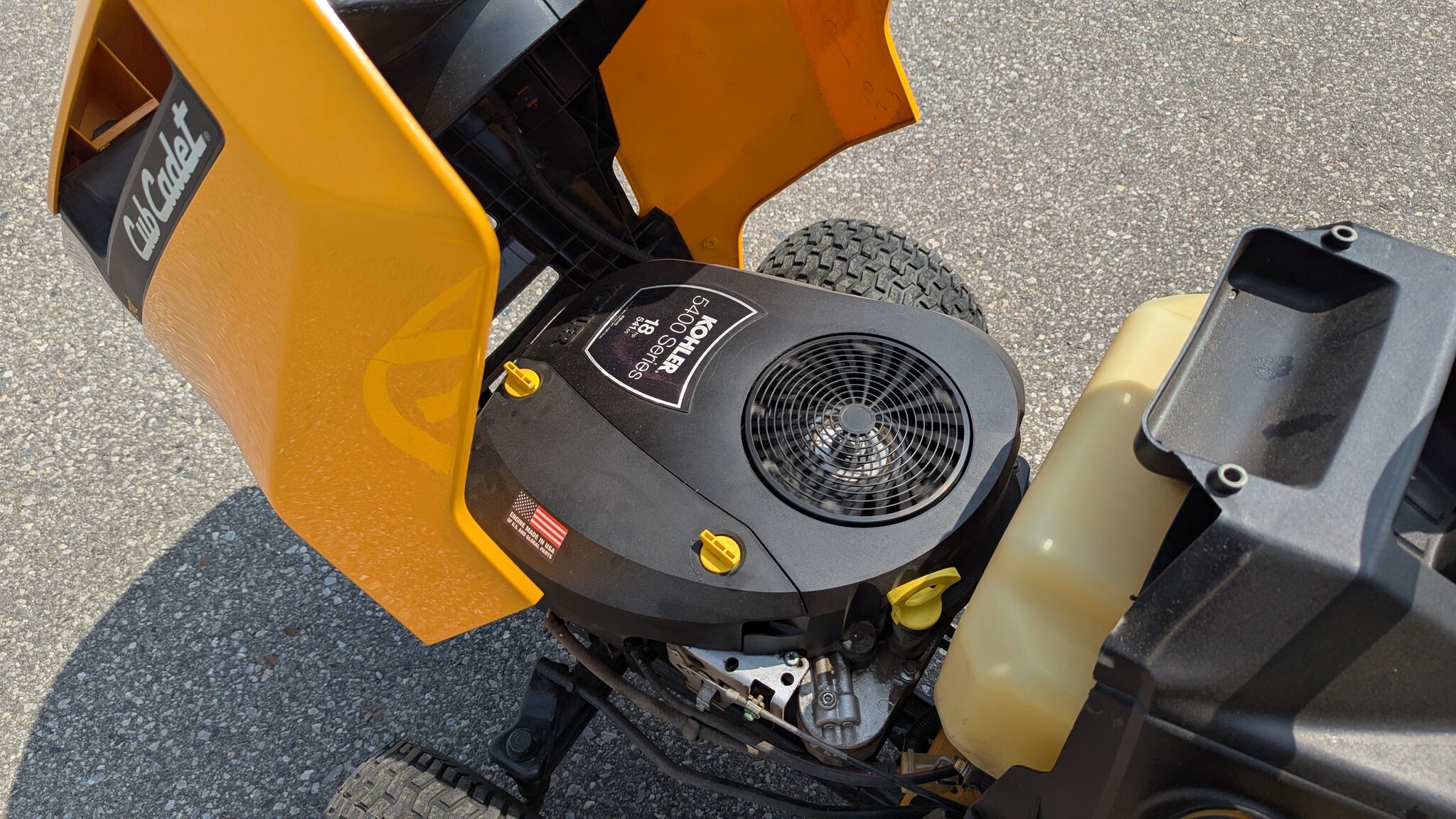 2019 Cub Cadet XT1 LT42 KH (13A0A1CS596)
