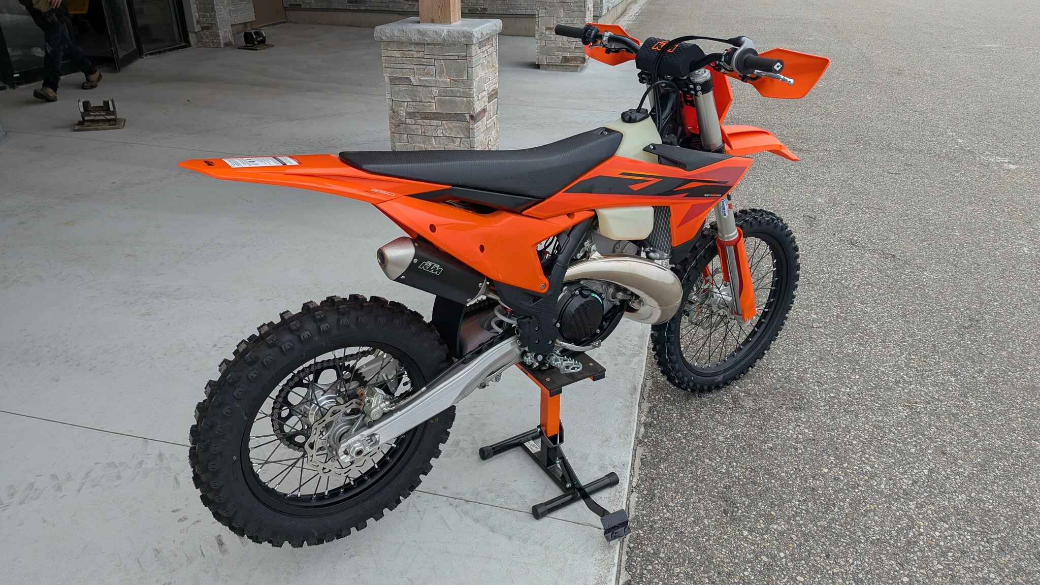 2025 KTM XC 250 May/June Promo