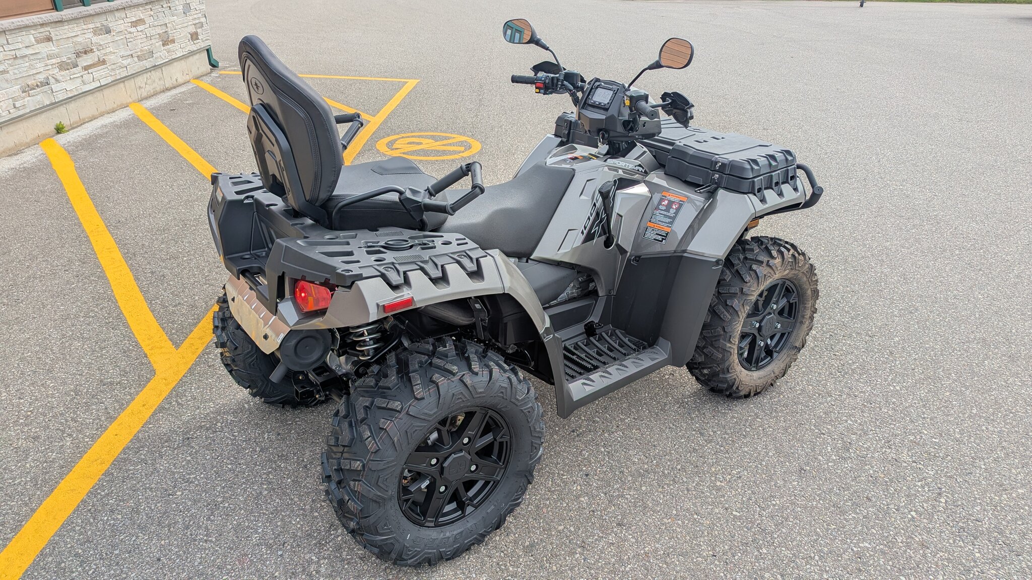 2026 Polaris Sportsman® Touring XP 1000 Trail June Promo