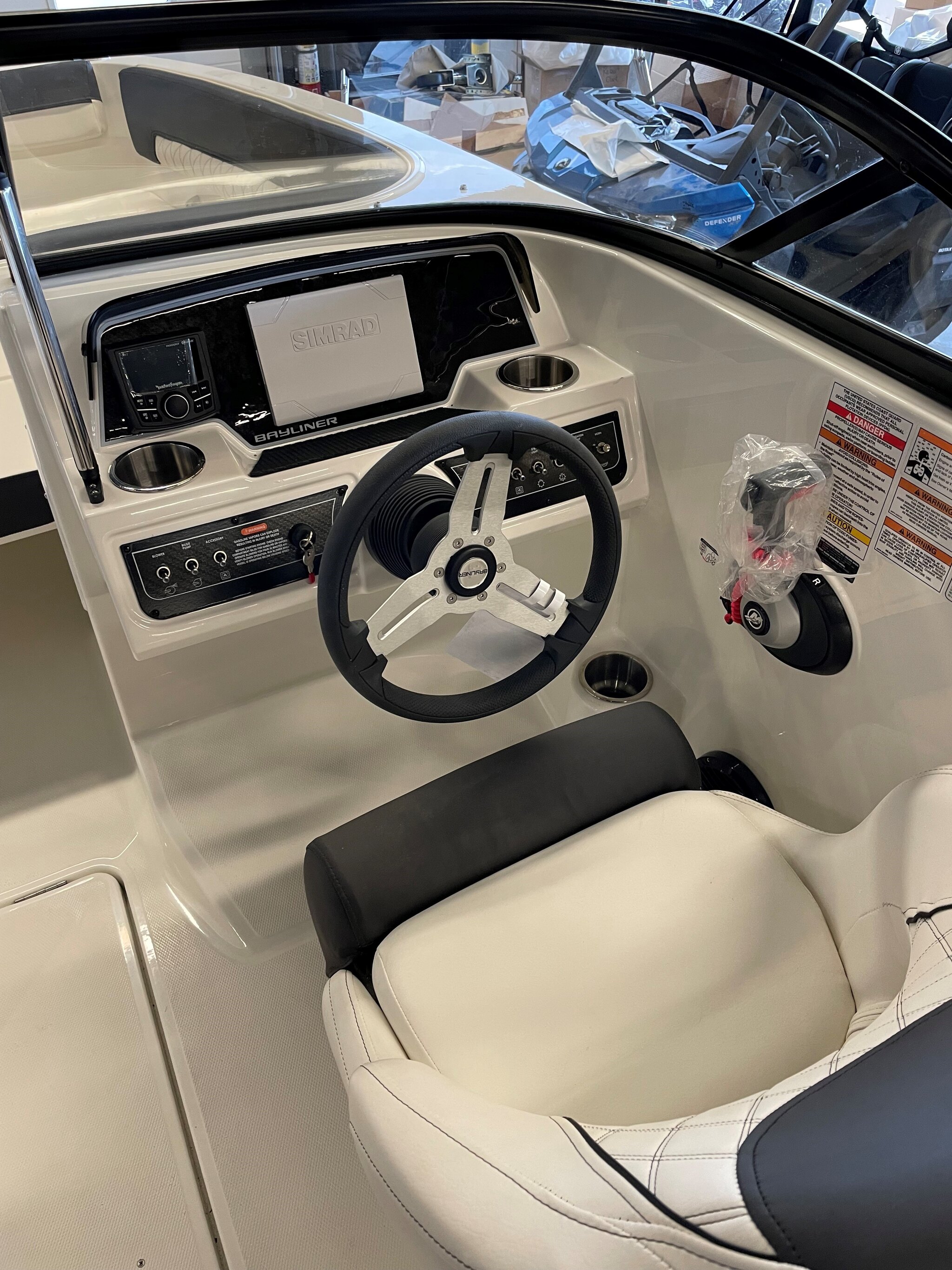 2023 Bayliner DX2250