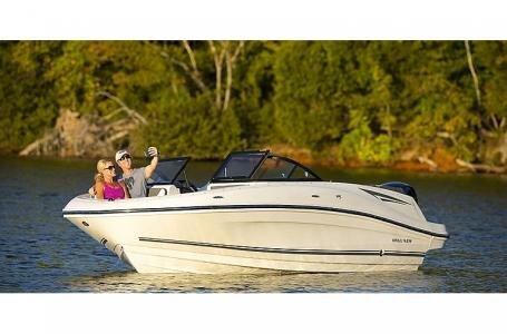 2022 Bayliner VR5