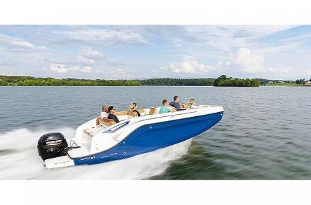 2023 Bayliner DX2200