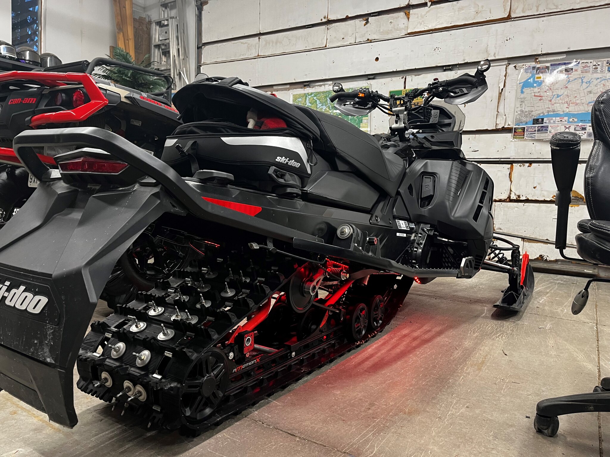 2021 Ski Doo RENEGADE XRS