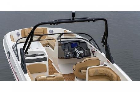 2023 Bayliner VR6