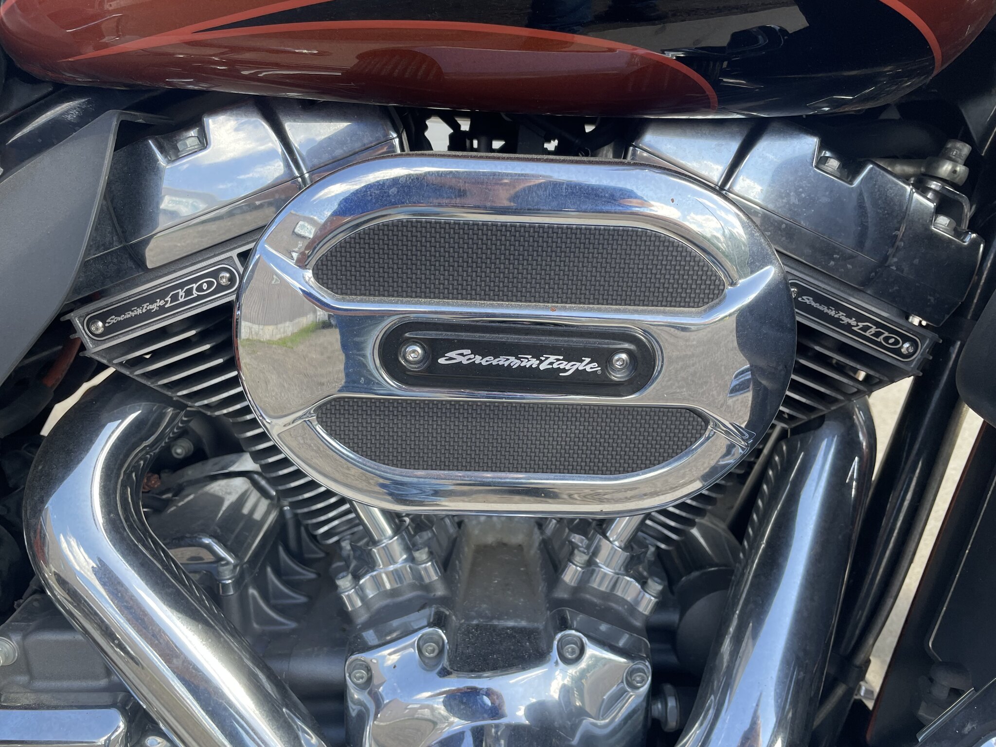 2015 Harley Davidson® FLTRUSE CVO™ Road Glide® Ultra