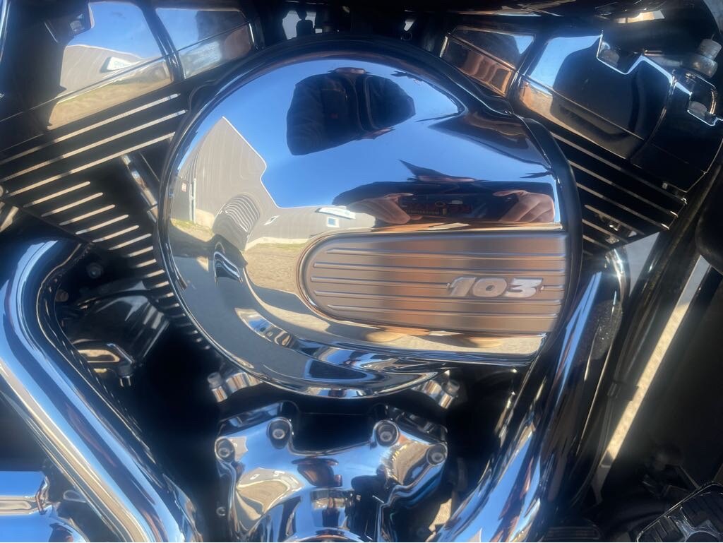 2014 Harley Davidson® FLHTK Electra Glide® Ultra Limited Two Tone