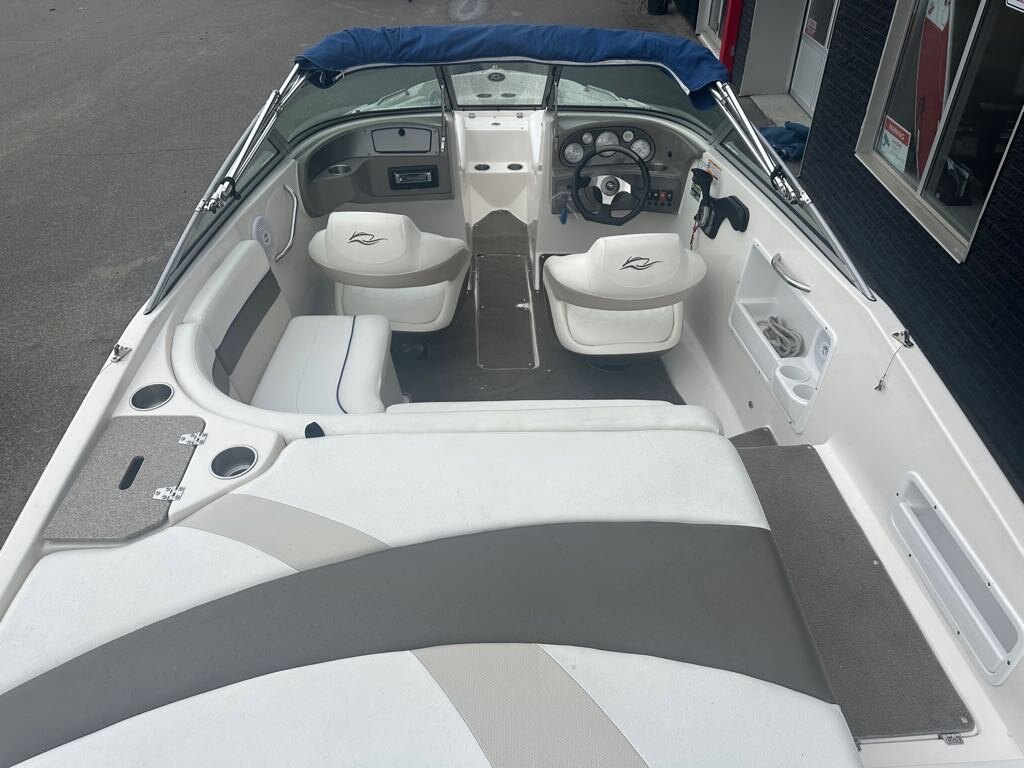 2009 Rinker Captiva 192 BR