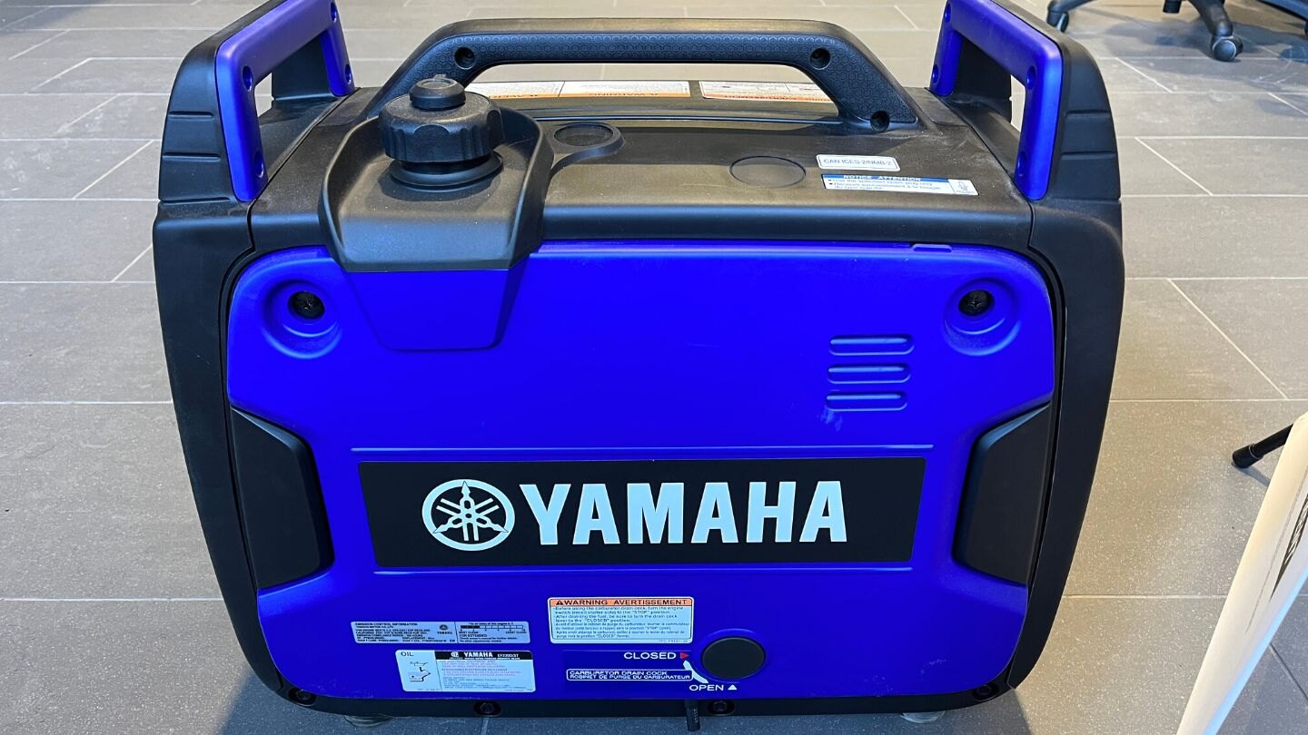  Yamaha EF2200iST