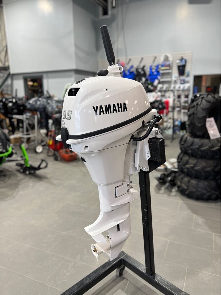 2024 Yamaha F9.9 Portable 15 in. Shaft Manual Start