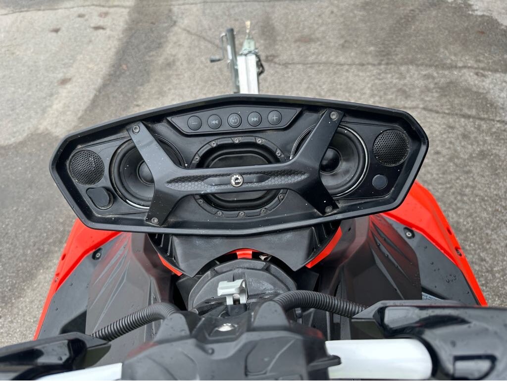 2020 Sea Doo SPARK® TRIXX™ 2 UP iBR®, Sound System w/ Trailer