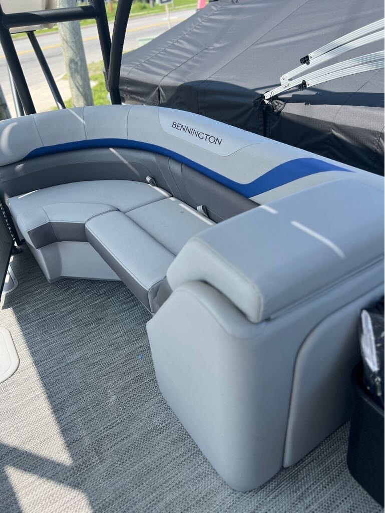 2023 Bennington 25 SXSRTD Top Deck