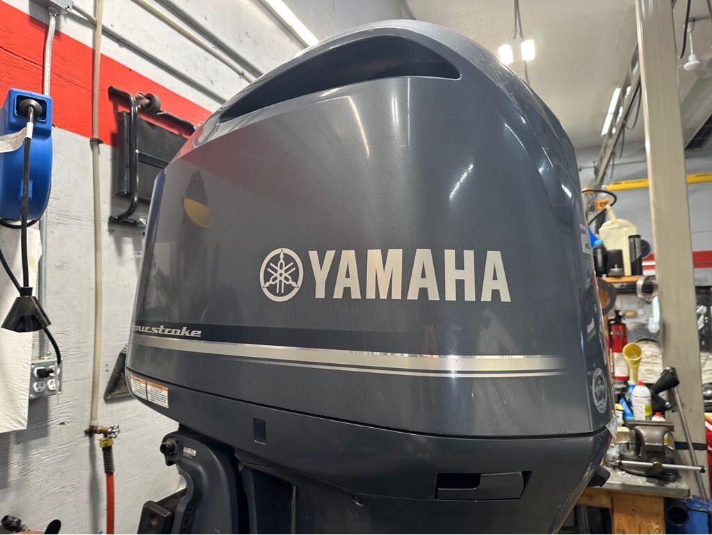 2019 Yamaha LFZ250XCA