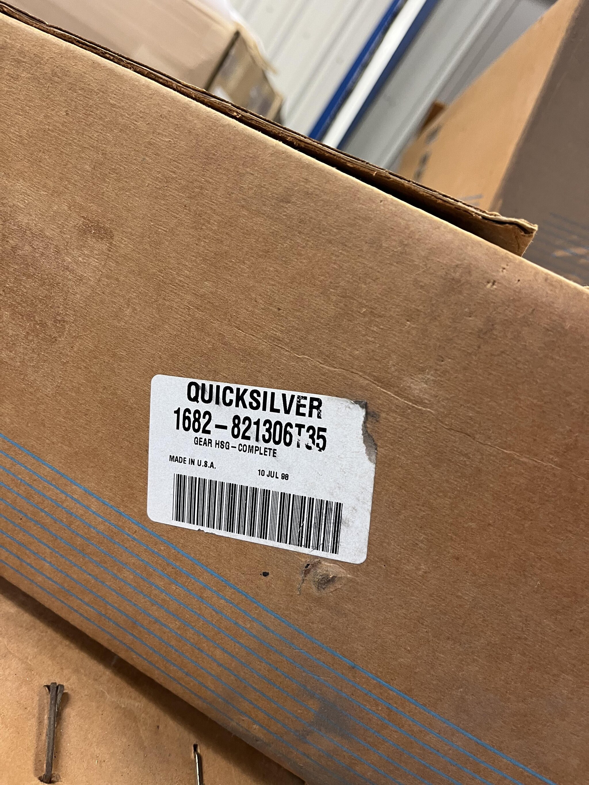 QUICKSILVER 1682 821306T35